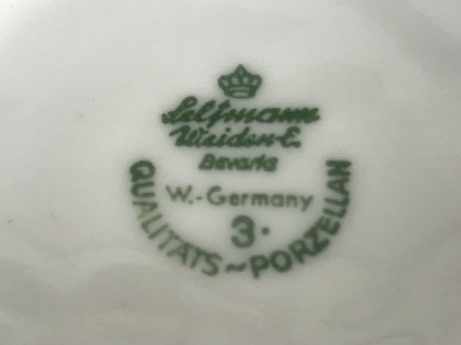 Limoges France Footed Trinket Box And (3) European Demitasse Cups And Saucers [Photo 22]