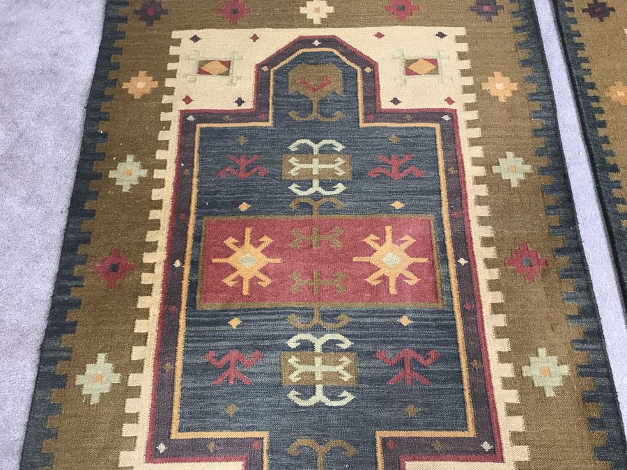 Pair Of Wool Area Rugs From India 6' X 4'1' [Photo 10]