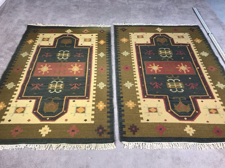 Pair Of Wool Area Rugs From India 6' X 4'1' [Photo 1]
