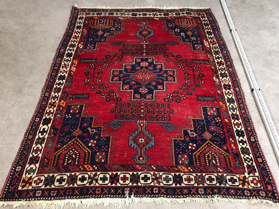 Vintage Hand Knotted Wool Persian Area Rug 6'8' X 5'1'