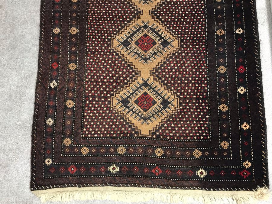 Vintage Hand Knotted Wool Persian Area Rug 5'2' X 3'2' [Photo 4]