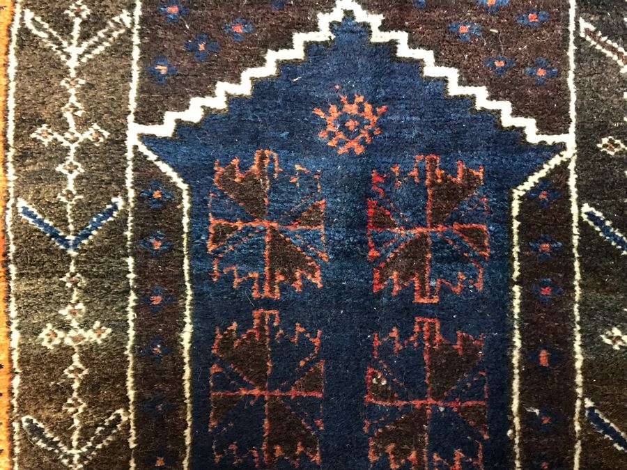 Vintage Hand Knotted Wool Perisan Rug 4'10' X 2'8' [Photo 8]