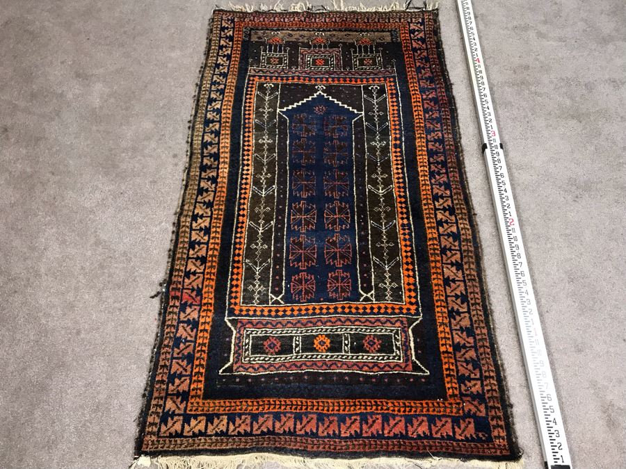 Vintage Hand Knotted Wool Perisan Rug 4'10' X 2'8' [Photo 3]