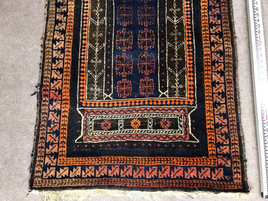 Vintage Hand Knotted Wool Perisan Rug 4'10' X 2'8' [Photo 5]