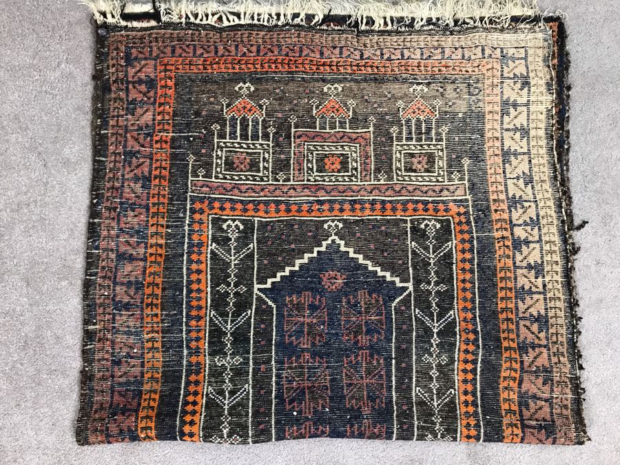 Vintage Hand Knotted Wool Perisan Rug 4'10' X 2'8' [Photo 20]