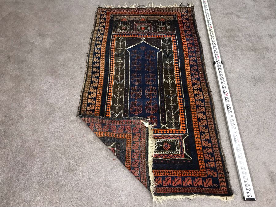 Vintage Hand Knotted Wool Perisan Rug 4'10' X 2'8' [Photo 14]