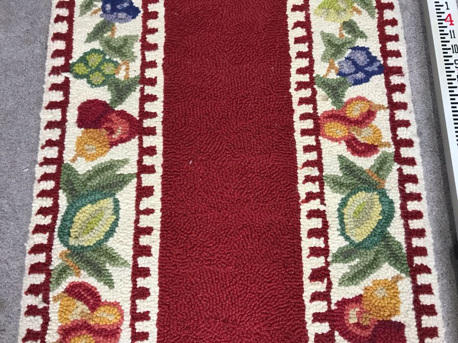 Vintage Hooked Rug Runner 6' X 1'10' [Photo 6]