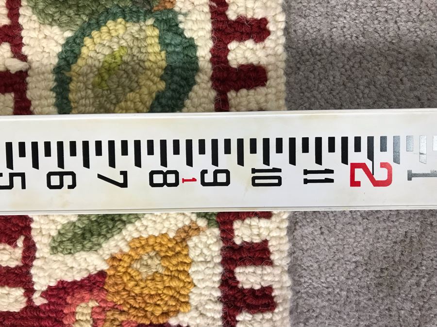 Vintage Hooked Rug Runner 6' X 1'10' [Photo 10]