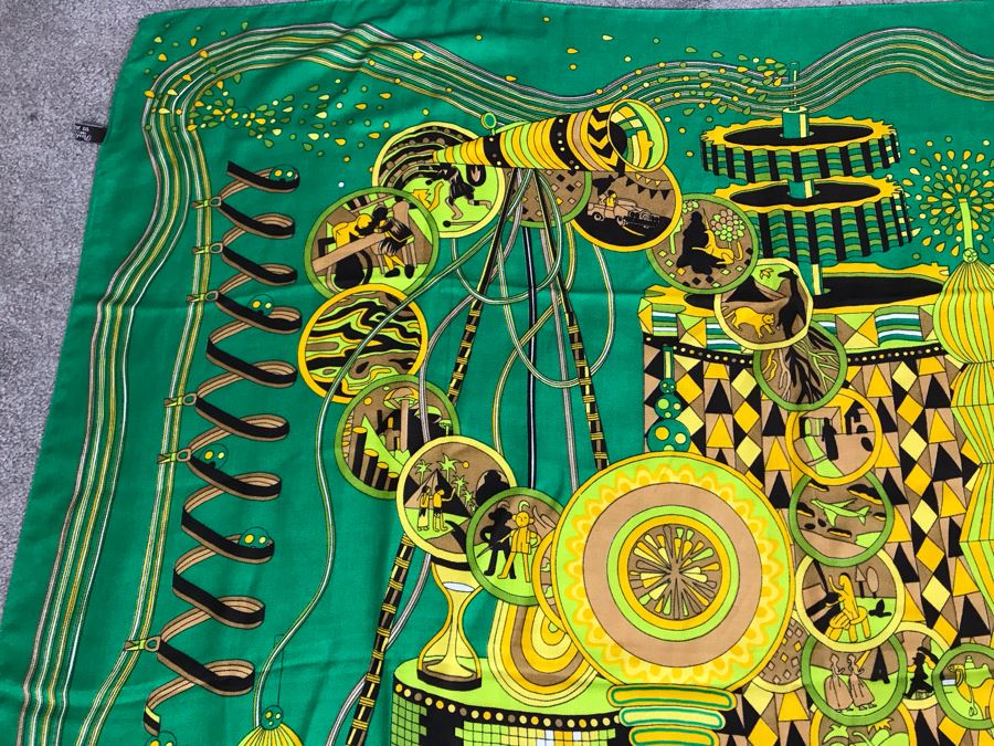 100% Wool Pashmina Scarf 4' X 4' [Photo 9]