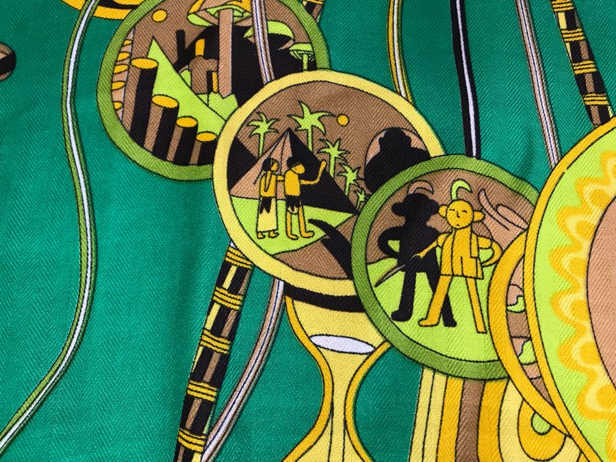 100% Wool Pashmina Scarf 4' X 4' [Photo 14]