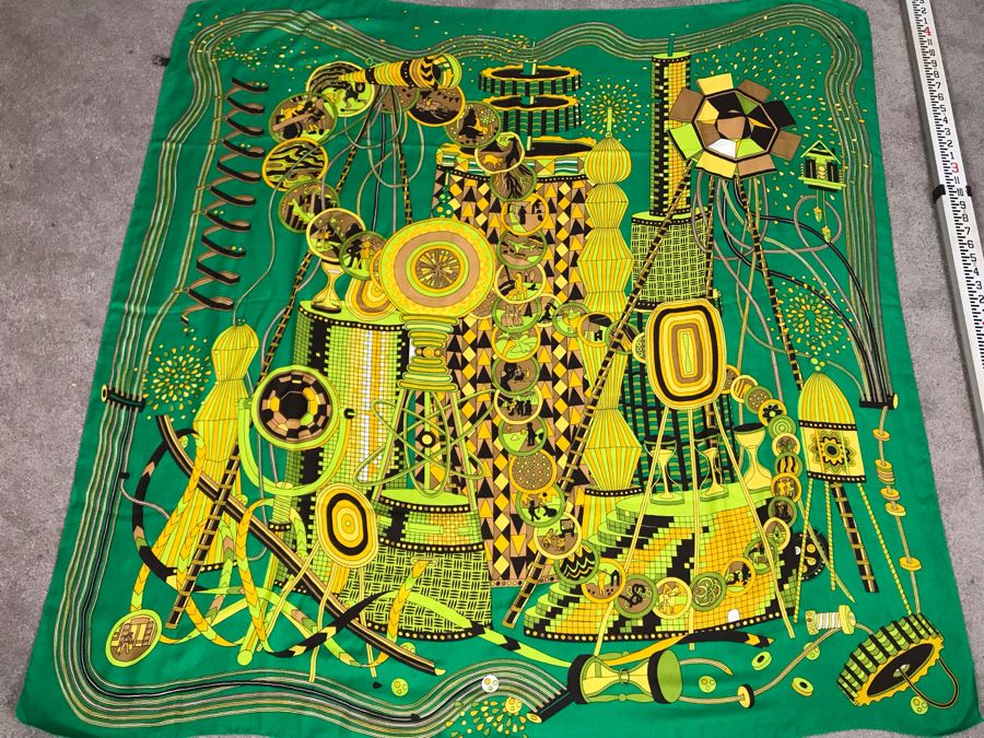 100% Wool Pashmina Scarf 4' X 4' [Photo 4]