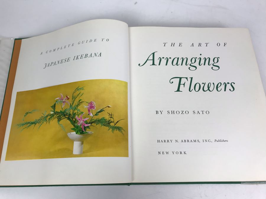 The Art Of Arranging Flowers Coffee Table Book By Shozo Sato [Photo 2]