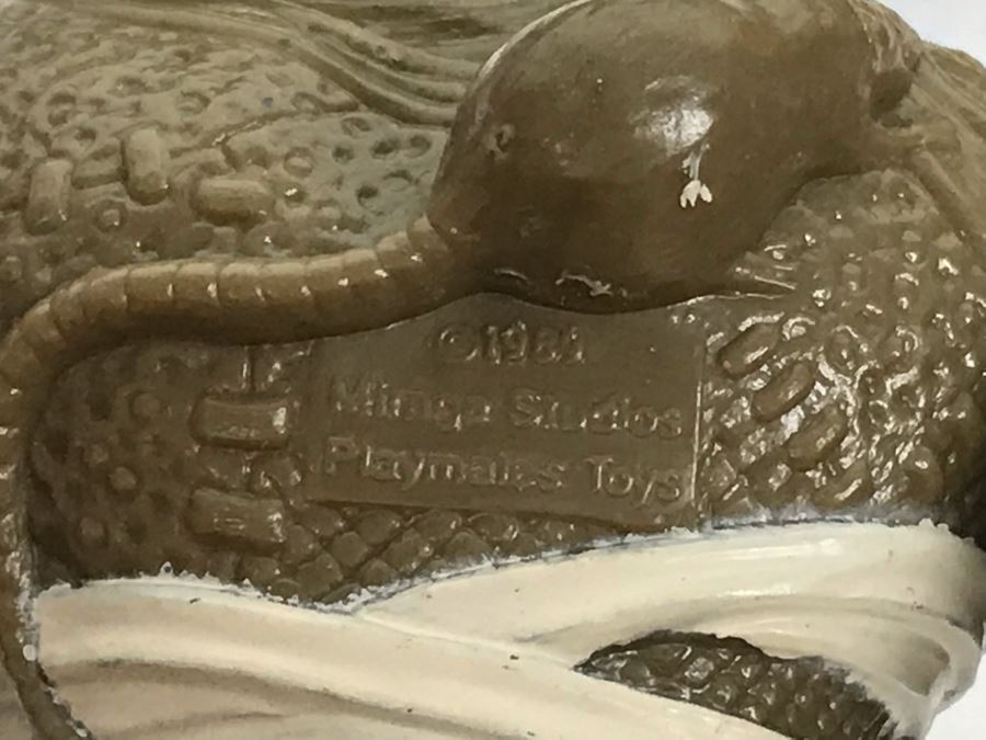 Collection Of Vintage 1988, 1989 Teenage Mutant Ninja Turtles Action Figures With Collectors Case - See Photos [Photo 23]