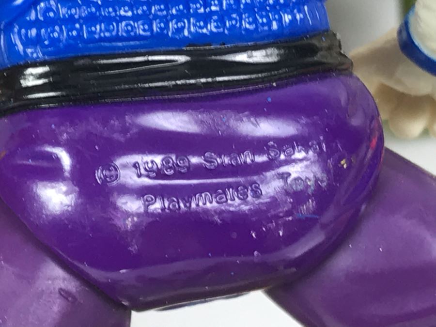 Collection Of Vintage 1988, 1989 Teenage Mutant Ninja Turtles Action Figures With Collectors Case - See Photos [Photo 26]