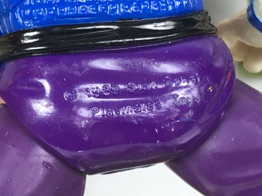 Collection Of Vintage 1988, 1989 Teenage Mutant Ninja Turtles Action Figures With Collectors Case - See Photos [Photo 27]