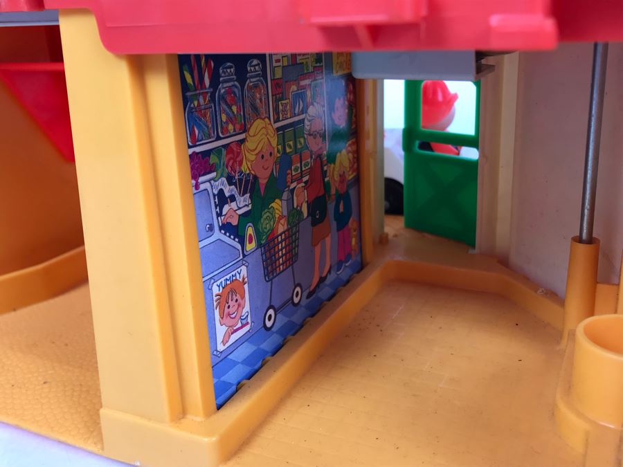 Vintage Fisher-Price Playhouses Toys Fire Station [Photo 15]