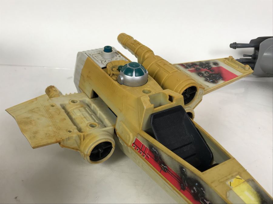 Set Of (4) Original Star Wars Toys - Well Played With And Missing Parts Set Of (4) Original Star Wars Toys - Well Played With And Missing Parts - 1978, 1979 And 1984 Kenner [Photo 30]