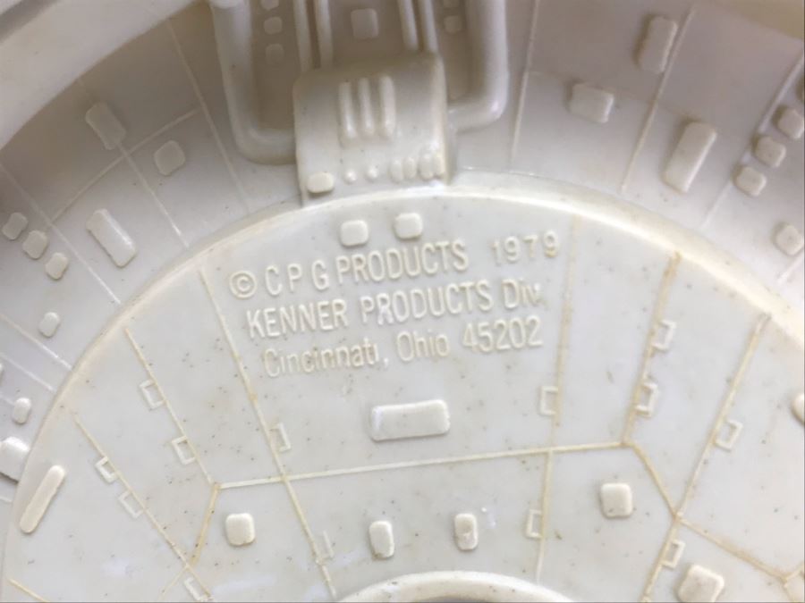 Set Of (4) Original Star Wars Toys - Well Played With And Missing Parts Set Of (4) Original Star Wars Toys - Well Played With And Missing Parts - 1978, 1979 And 1984 Kenner [Photo 12]