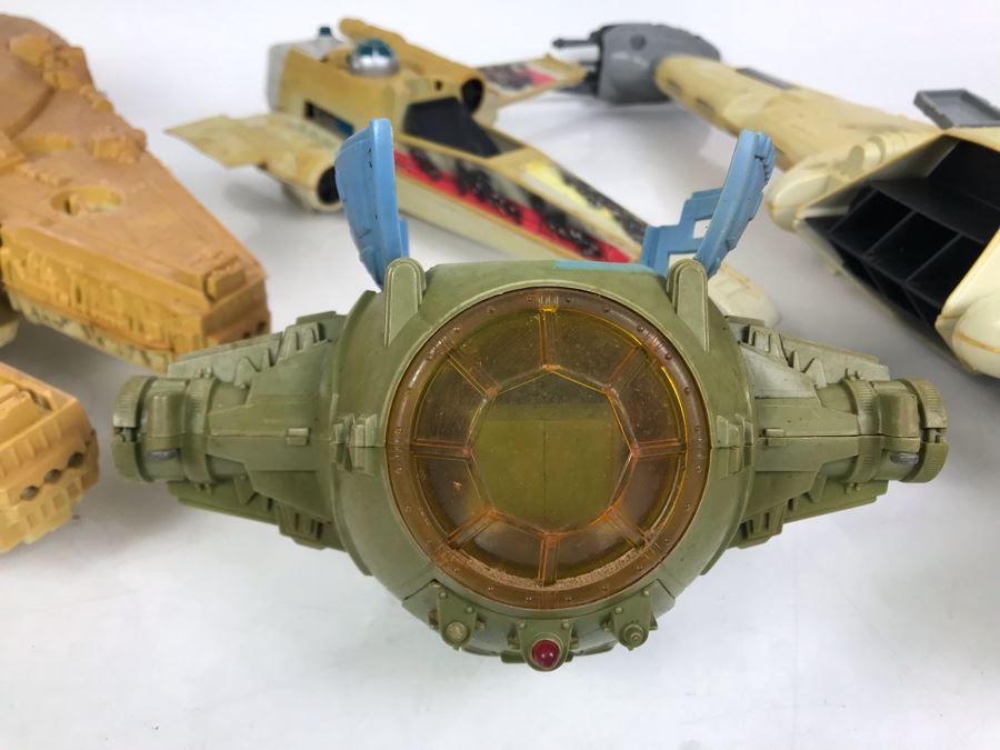 Set Of (4) Original Star Wars Toys - Well Played With And Missing Parts Set Of (4) Original Star Wars Toys - Well Played With And Missing Parts - 1978, 1979 And 1984 Kenner [Photo 21]