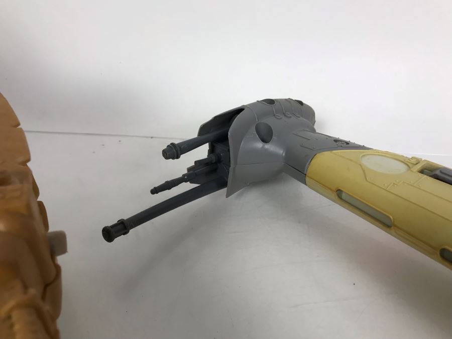 Set Of (4) Original Star Wars Toys - Well Played With And Missing Parts Set Of (4) Original Star Wars Toys - Well Played With And Missing Parts - 1978, 1979 And 1984 Kenner [Photo 40]