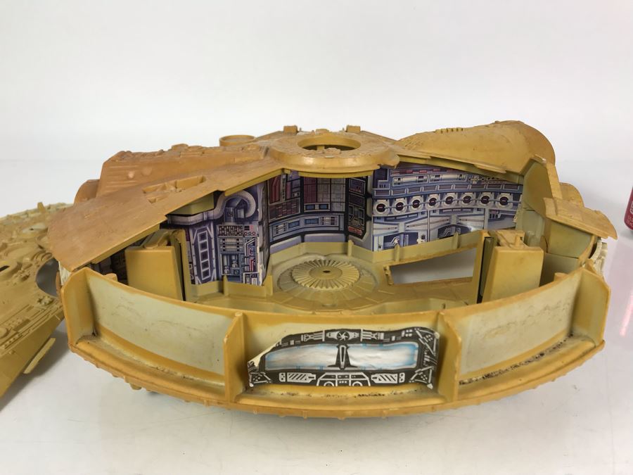 Set Of (4) Original Star Wars Toys - Well Played With And Missing Parts Set Of (4) Original Star Wars Toys - Well Played With And Missing Parts - 1978, 1979 And 1984 Kenner [Photo 15]