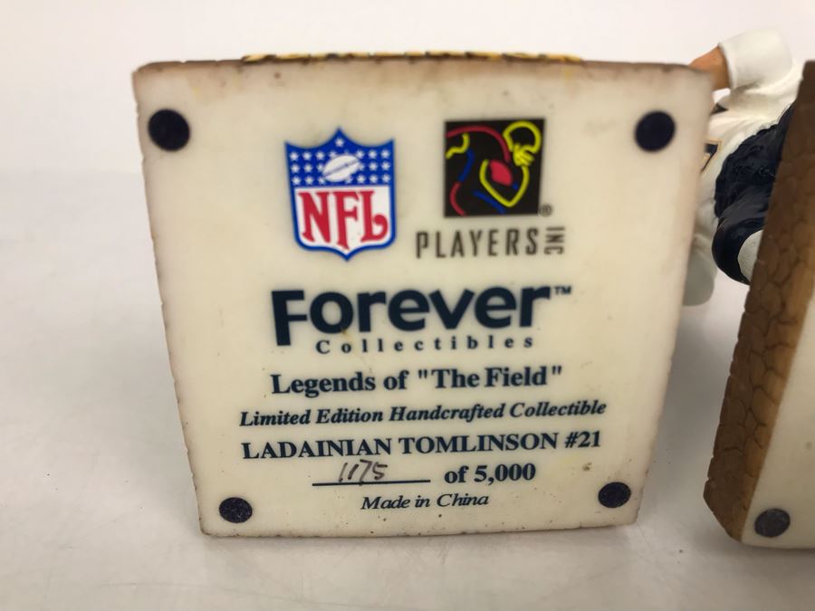 Pair Of NFL Players Inc Forever Collectibles Limited Edition Bobble Head Dolls Legends Of The Field: Ladainian Tomlinson And Drew Brees  [Photo 7]