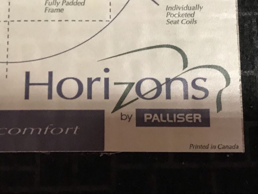 Palliser Horizons Leather Sofa [Photo 12]