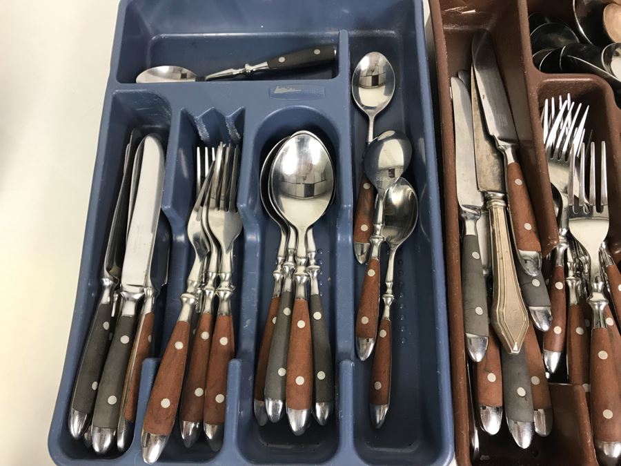 CHEFS Stainless Steel Woodgrain Bistro Flatware Set - LJE [Photo 4]