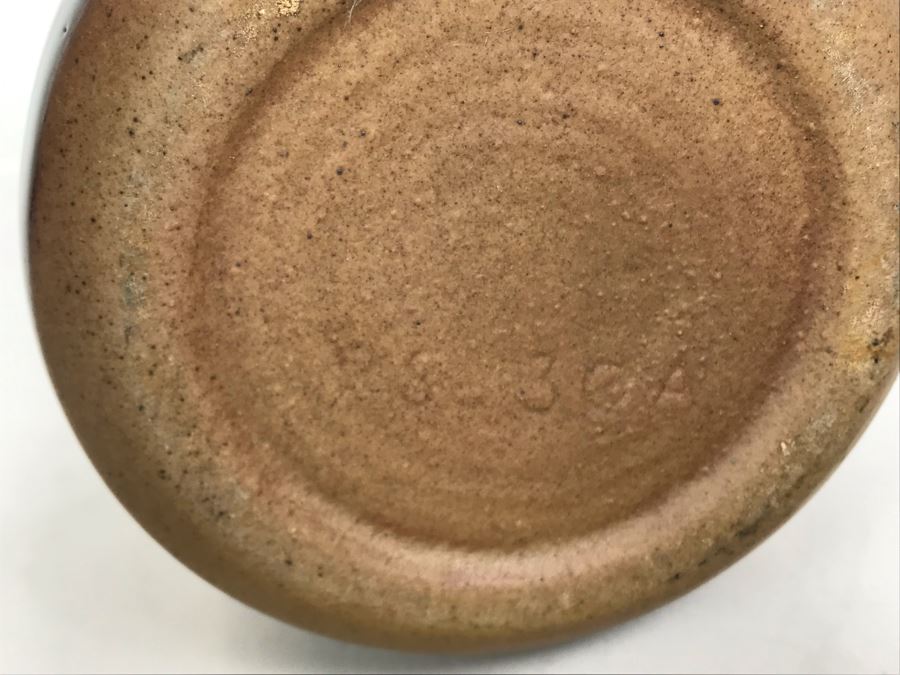 Signed Mid-Century Art Pottery Vase 7H [Photo 10]