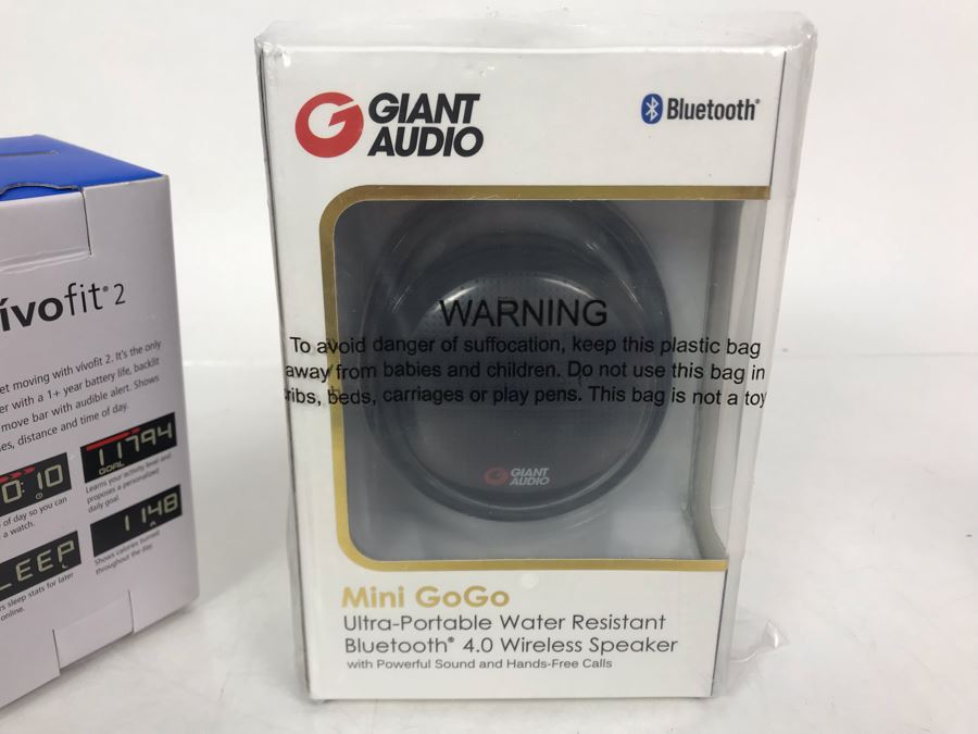 Garmin Vivo Fit 2 Activity Tracker And New Giant Audio Mini GoGo Bluetooth Water Resistant Wireless Speaker [Photo 5]