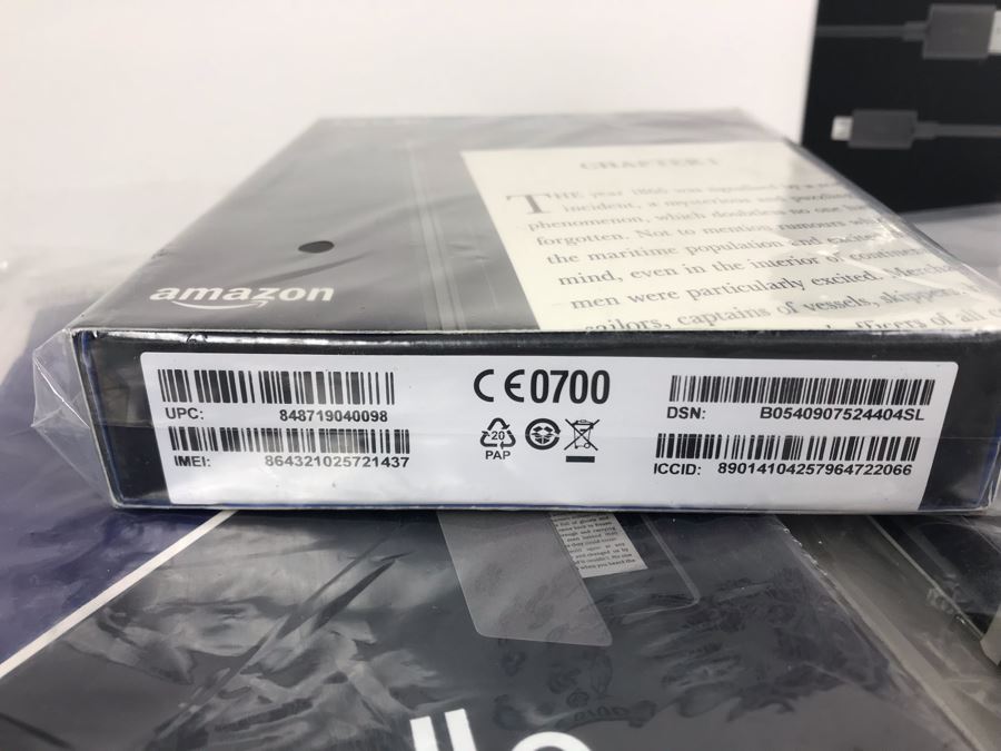 New Kindle Voyage E-Reader, Kindle Voyage Origami Leather Cover, Kindle Protective Cover And Kindle Fire Cord [Photo 3]