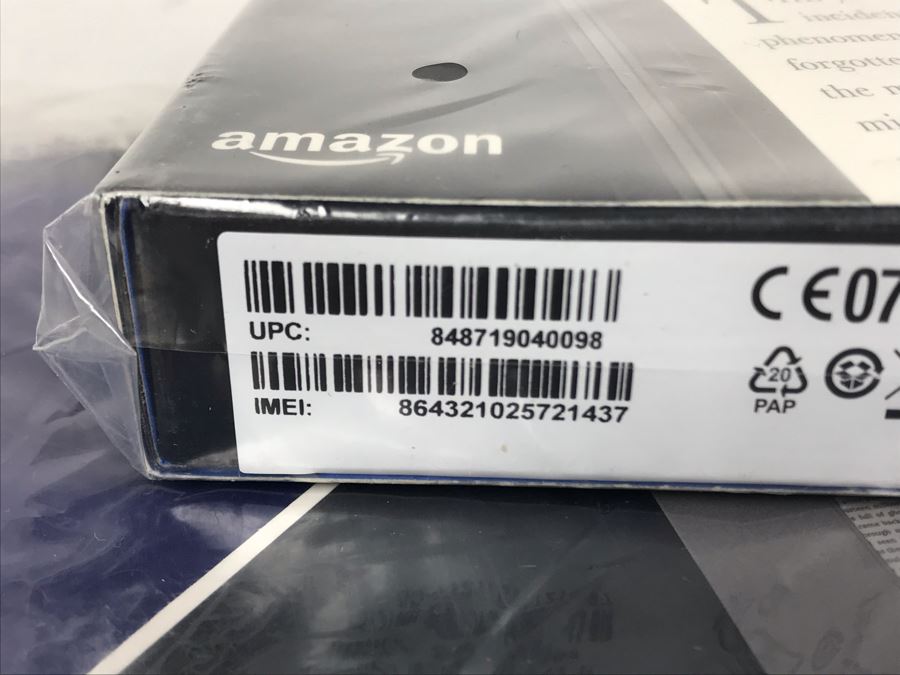 New Kindle Voyage E-Reader, Kindle Voyage Origami Leather Cover, Kindle Protective Cover And Kindle Fire Cord [Photo 4]