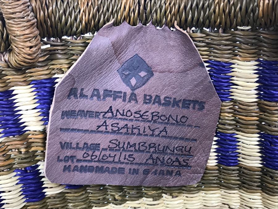 Alaffia Authentic Market Basket Handwoven African Grass Basket [Photo 4]