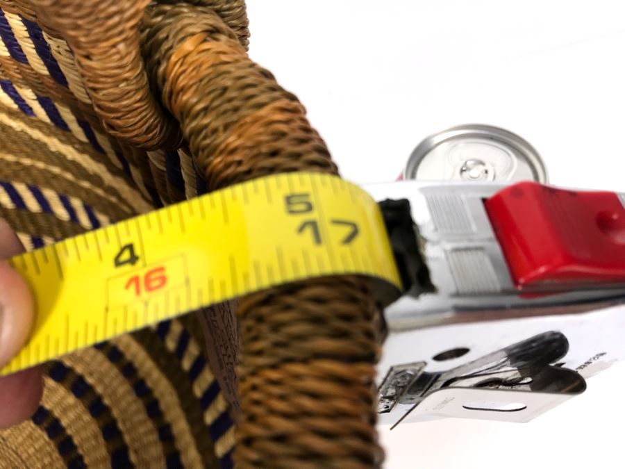 Alaffia Authentic Market Basket Handwoven African Grass Basket [Photo 6]