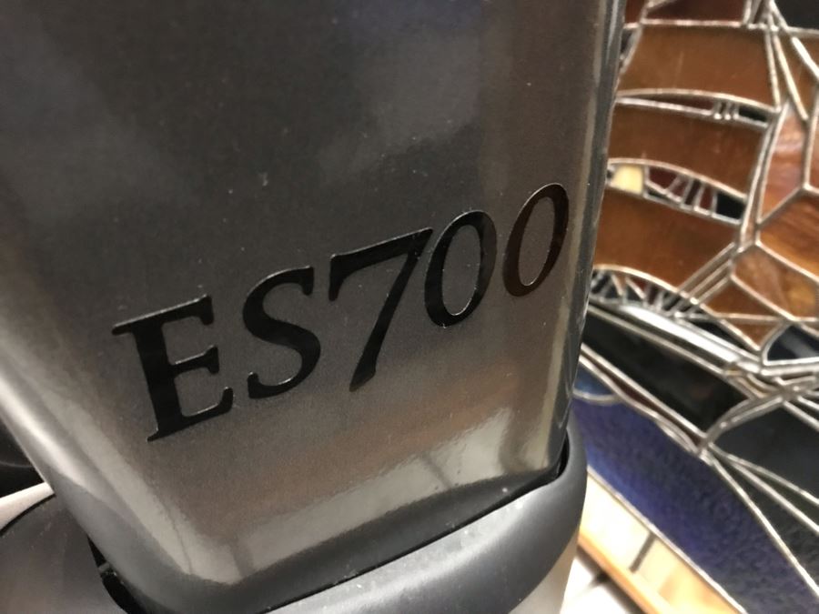 True Fitness ES700 Elliptical Workout Machine Like New - Retails $4,299 [Photo 4]