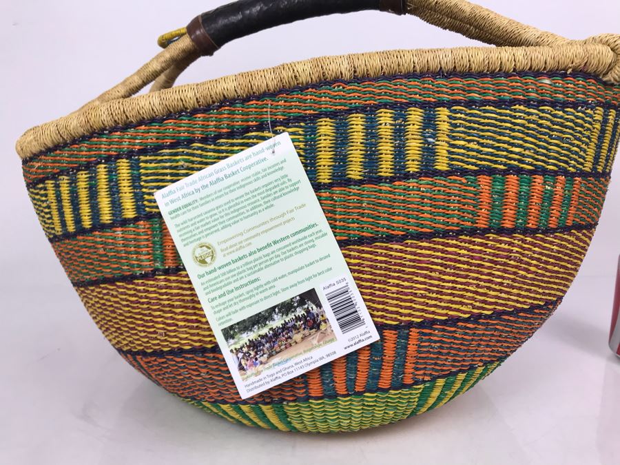 JUST ADDED - Large Handwoven African Grass Basket By Alaffia [Photo 5]