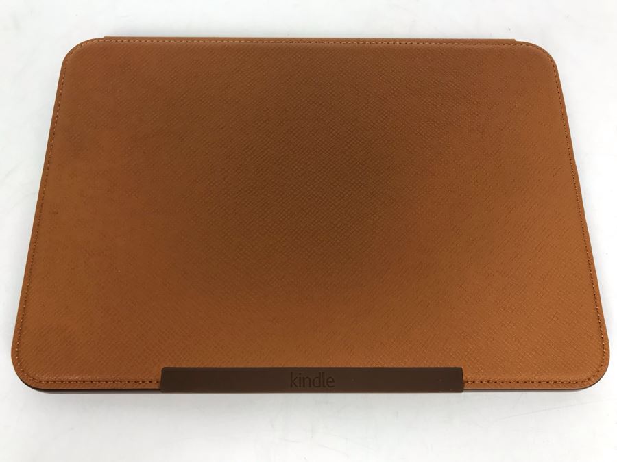 JUST ADDED - Kindle Model No 3HT7G With Case [Photo 2]