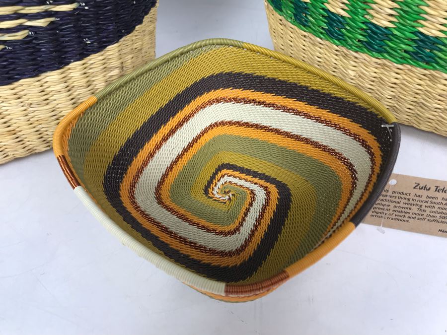 JUST ADDED - Pair Of Alaffia Handwoven African Grass Basket And Zulu Telephone Wire Woven South African Bowl [Photo 3]