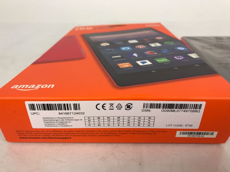 JUST ADDED - New Amazon Fire HD8 With Alexa 32GB [Photo 3]