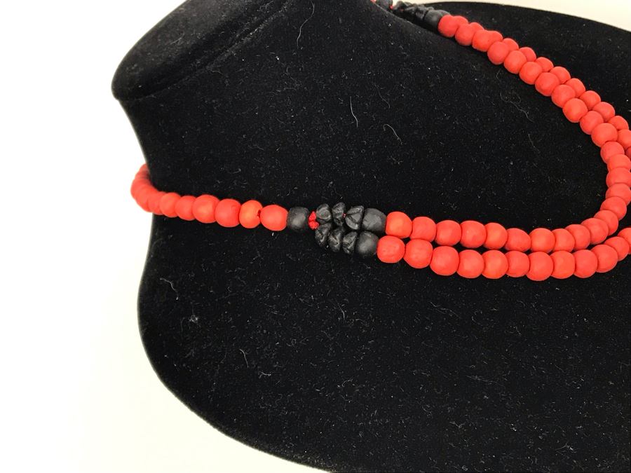 JUST ADDED - Red And Black Necklace [Photo 4]