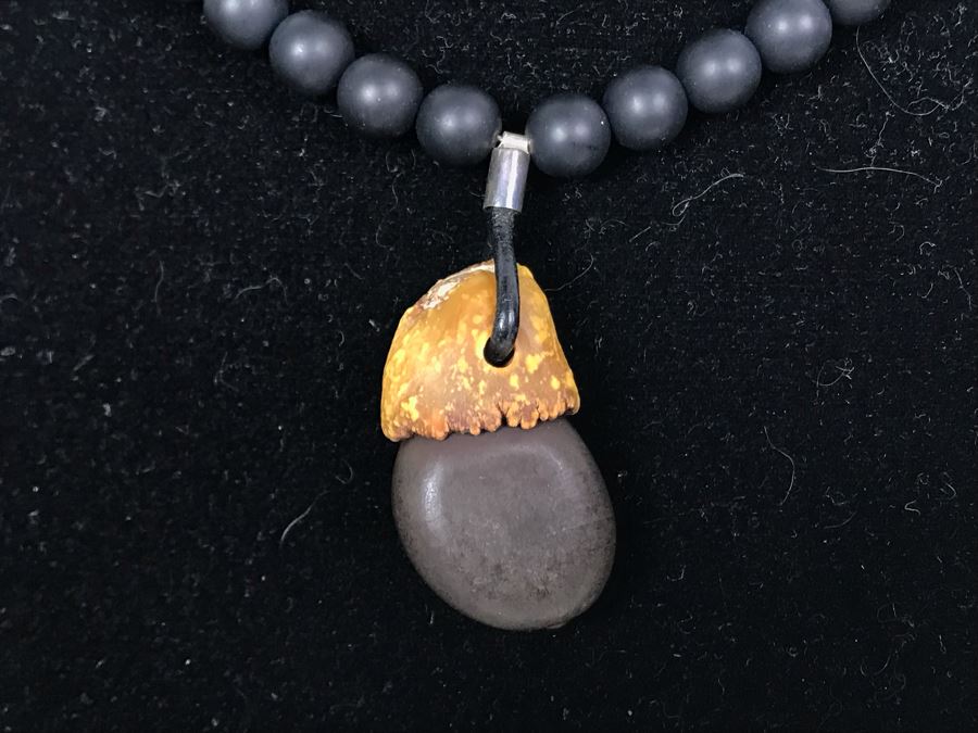 JUST ADDED - Pendant Necklace [Photo 2]