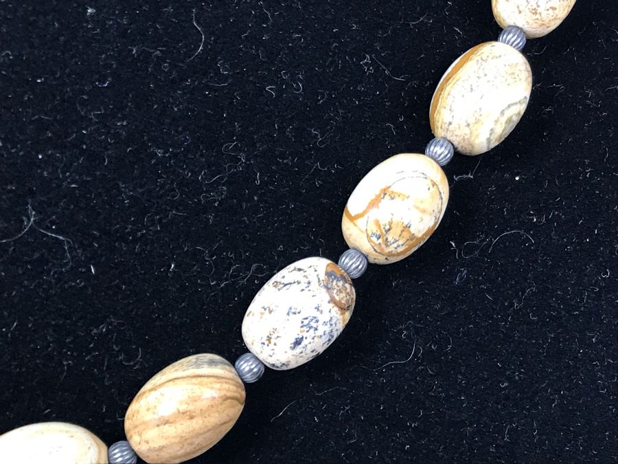 JUST ADDED - Polished Stone And Sterling Silver Necklace [Photo 5]