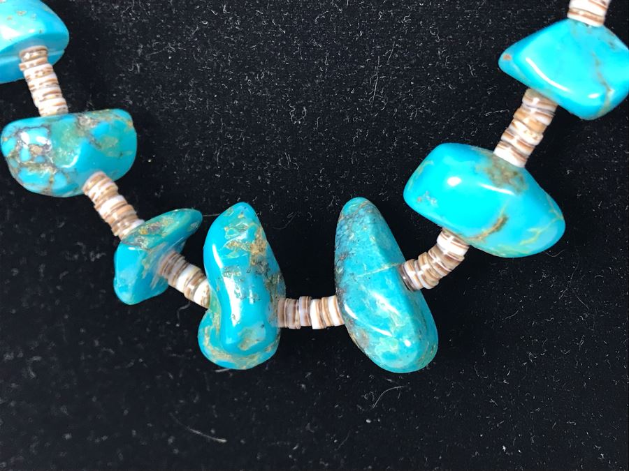JUST ADDED - Stunning Native American Turquoise And Shell Necklace [Photo 5]