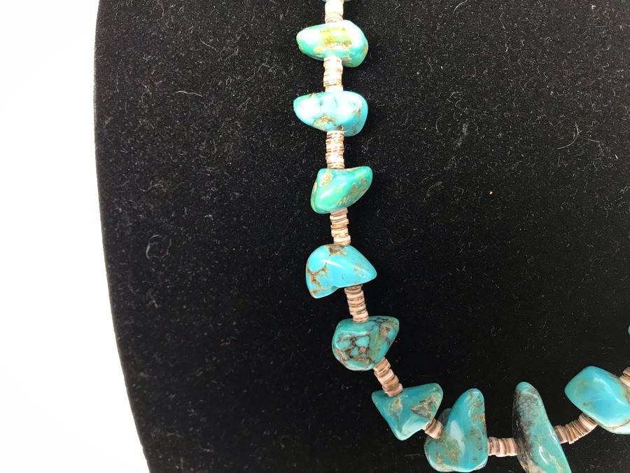 JUST ADDED - Stunning Native American Turquoise And Shell Necklace [Photo 7]