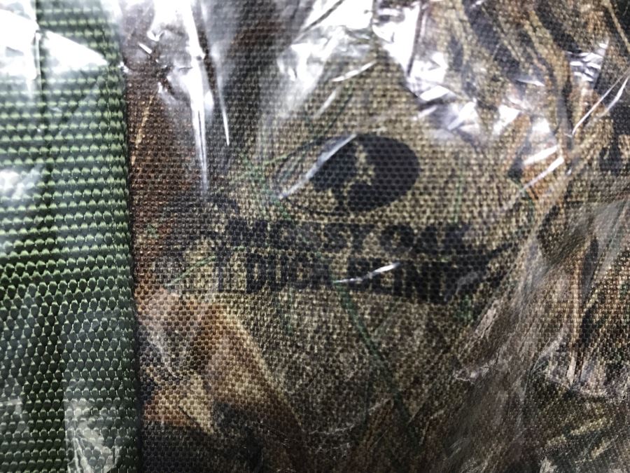 JUST ADDED - Set Of (3) New Mossy Oak Duk Blind Camoflauge Zippered Totes Medium, Large And Extra Large [Photo 5]