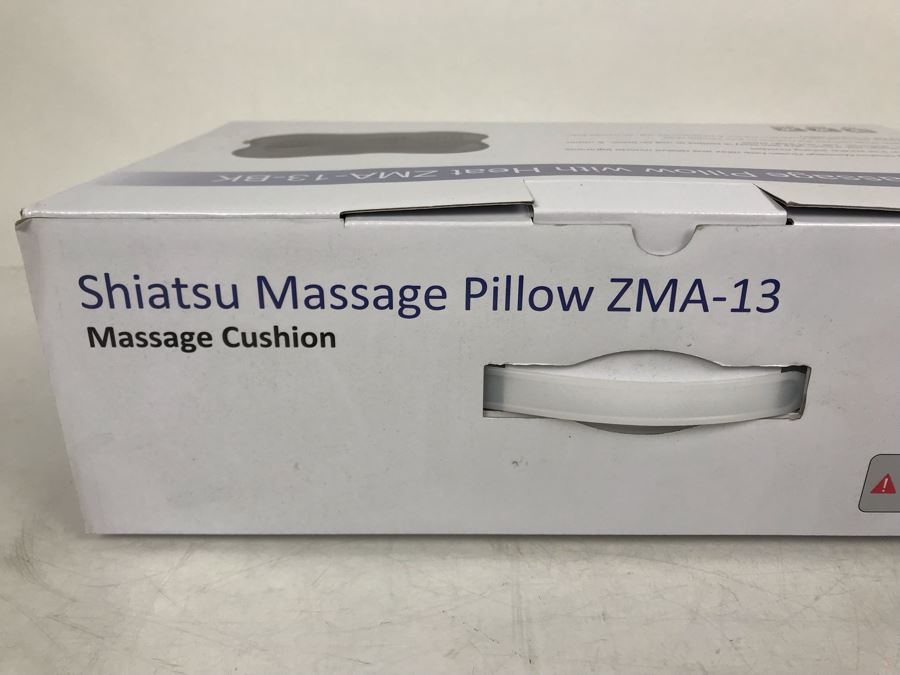 JUST ADDED - New Zyllion Shiatsu Massage Pillow With Heat [Photo 5]