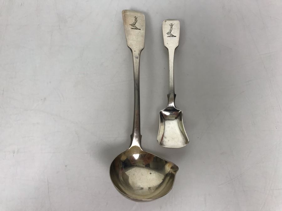 JUST ADDED - Pair Of Antique Irish Sterling Silver Serving Pieces 40g [Photo 2]