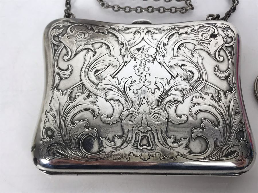 JUST ADDED - Vintage Chased Sterling Silver Wallet Compact With Chain 111g [Photo 6]