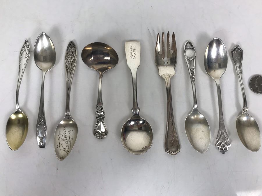 JUST ADDED - (9) Sterling Silver Mainly English Flatware Spoons And Fork With Vintage Teaspoons Storage Cloth 130g - See Photos [Photo 1]