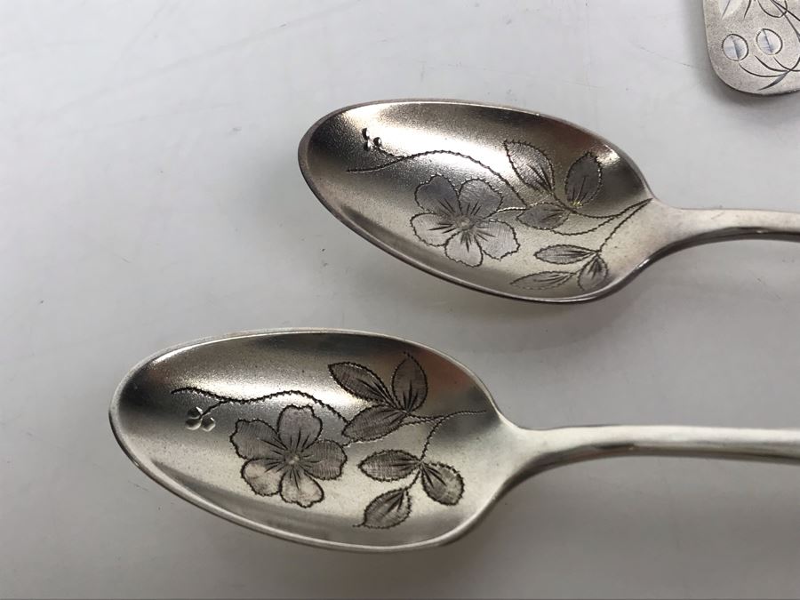 JUST ADDED - Demitasse Spoons 1880 Pairpoint Mfg Co [Photo 7]